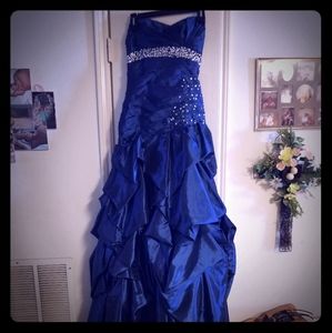 Dark Blue prom dress 💙